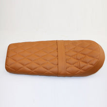 Brown Diamond Brat Seat